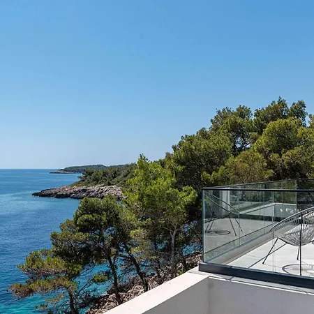 בית נופש Golden View