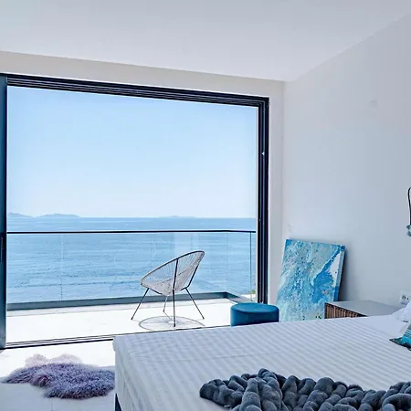 Golden View בית נופש *