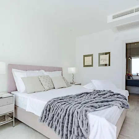 Golden View בית נופש ברנה