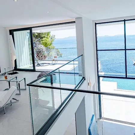 בית נופש Golden View